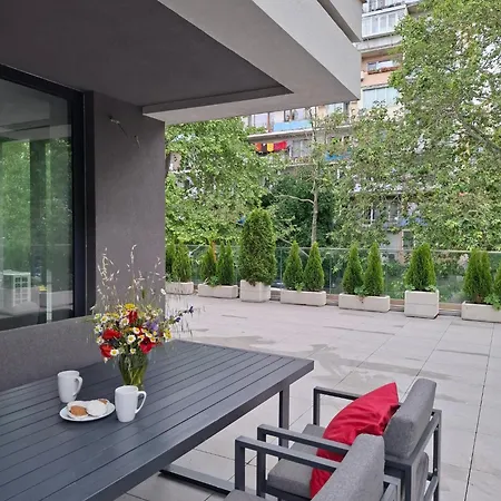 The Terrace Lounge By Rv * Varna