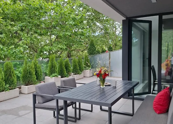 The Terrace Lounge By Rv Varna