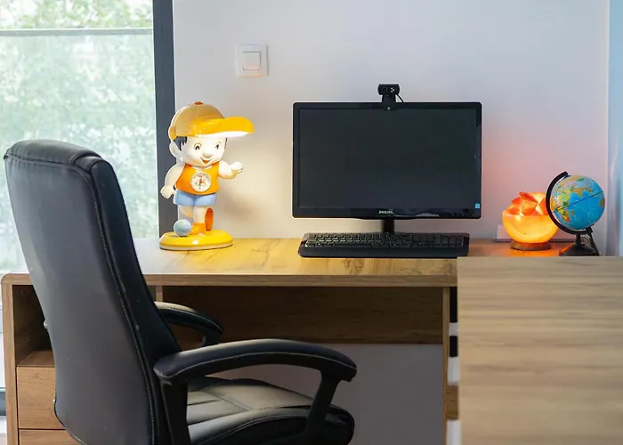 The Terrace Lounge By Rv *