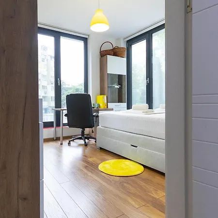 The Terrace Lounge By Rv * Warna