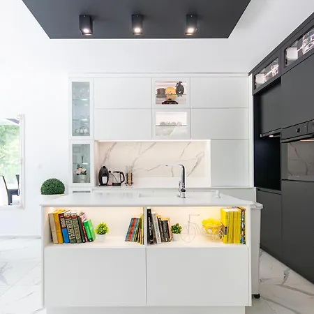 Apartament The Terrace Lounge By Rv Warna