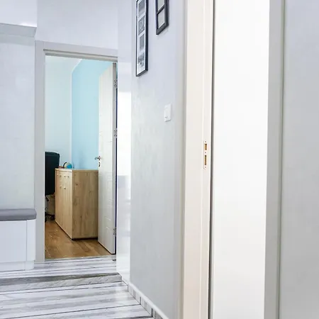 Apartament The Terrace Lounge By Rv Warna